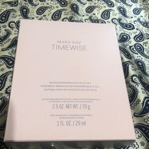 Mary Kay TimeWise Microdermabrasion Plus Set